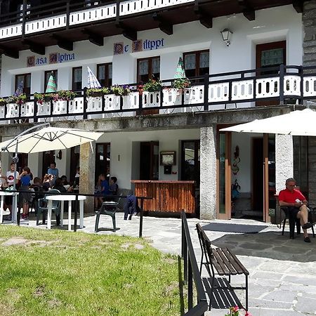 Casa Alpina De Filippi Hotel Macugnaga Exterior foto