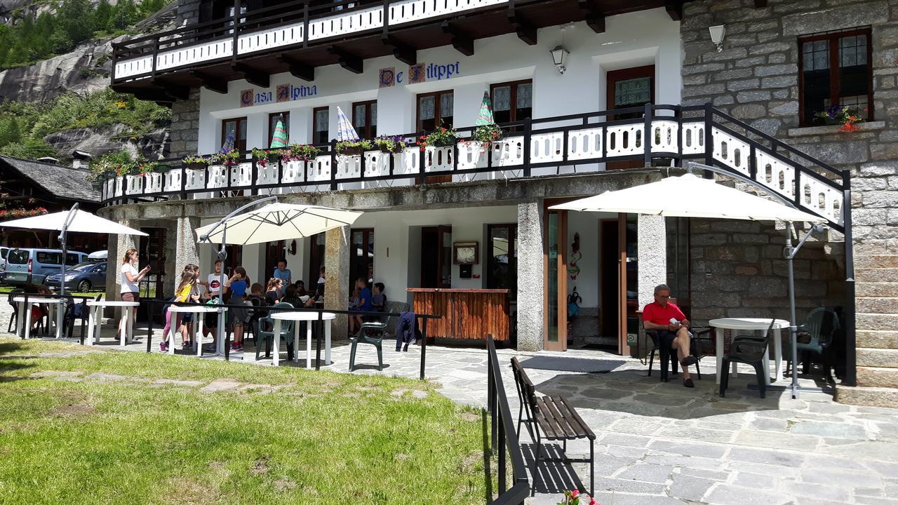 Casa Alpina De Filippi Hotel Macugnaga Exterior foto
